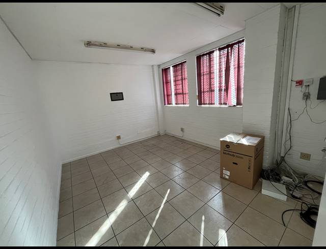 474M² WAREHOUSE TO LET IN MAITLAND